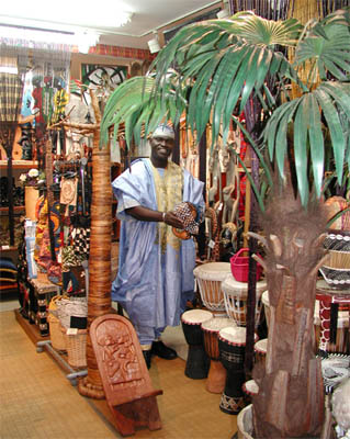 �A�t���J�G�ݓX�A�t���L�R